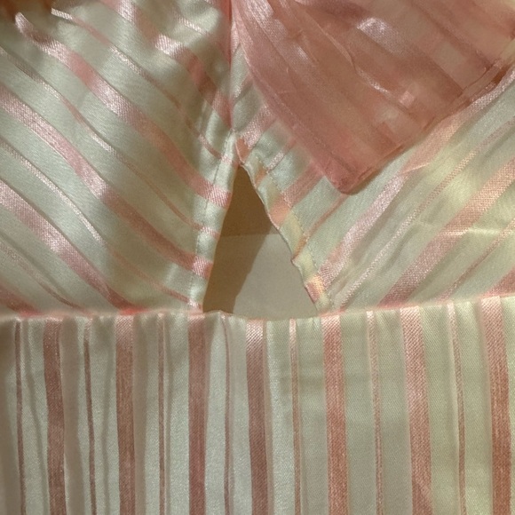 Girls formal dress - Picture 3 of 10